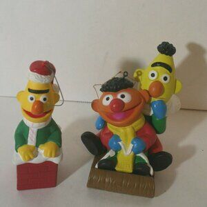 Burt and Ernie Christmas Sesame Street 2 Ornament Lot Set